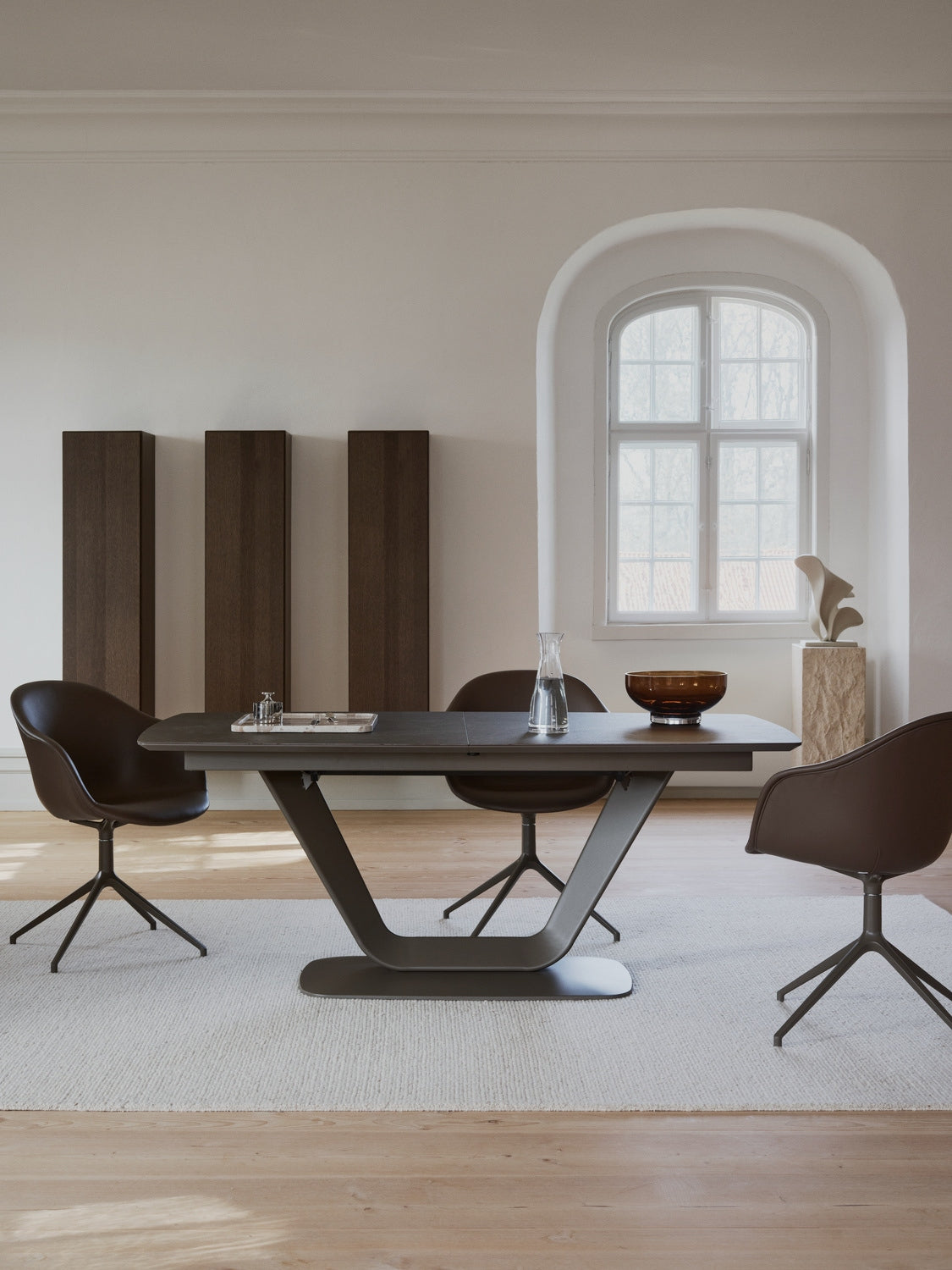 Masa dining extensibila BoConcept Alicante - ceramica gri cald