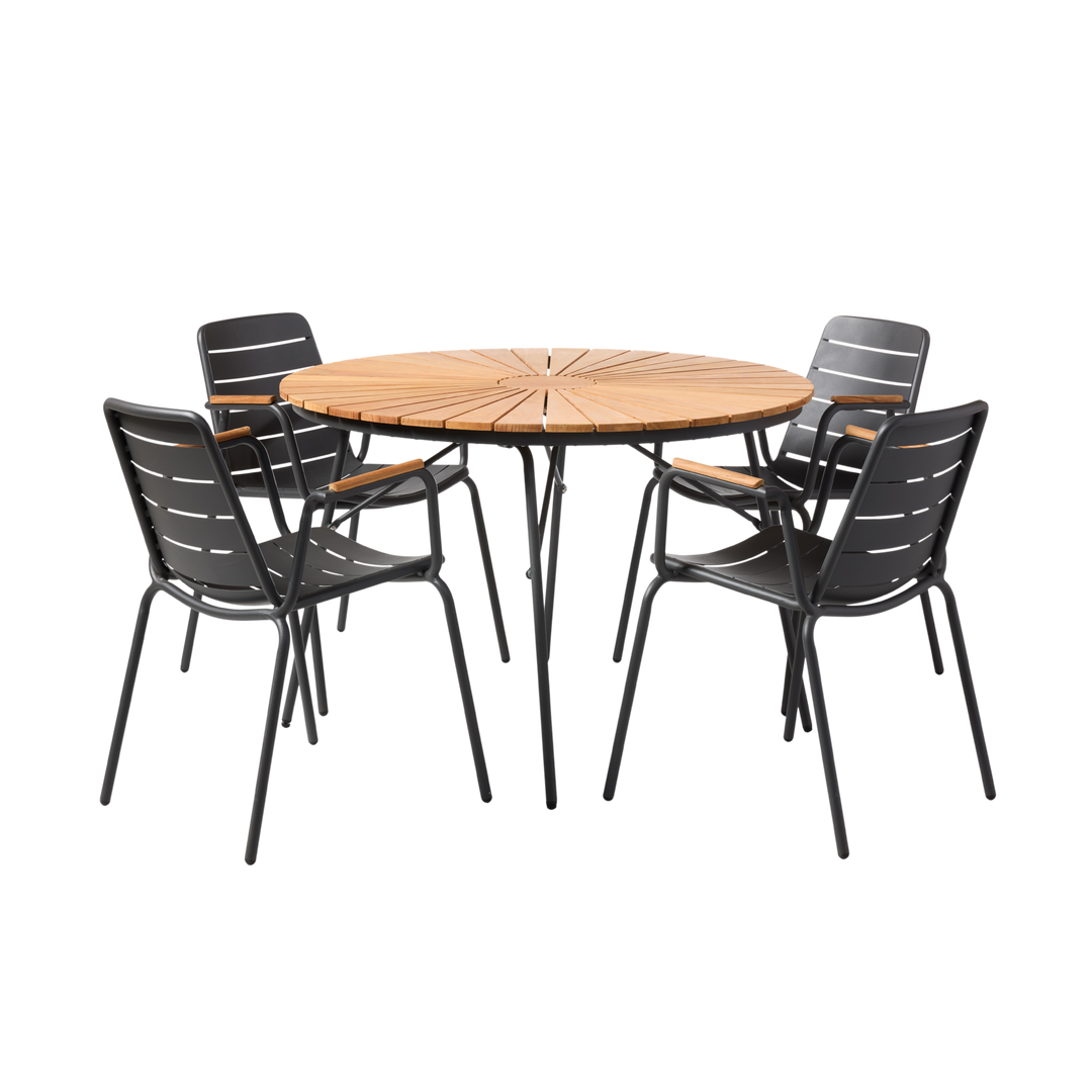 Set Ellen & Parc Cinas — masă rotundă din tec de 110 cm cu cadru antracit și patru scaune Parc stivuibile.