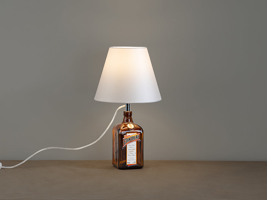 Veioza Schuller Sobremesas Licor — kit cu abajur alb perlat