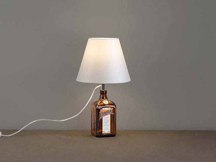 Veioza Schuller Sobremesas Licor — kit cu abajur alb perlat