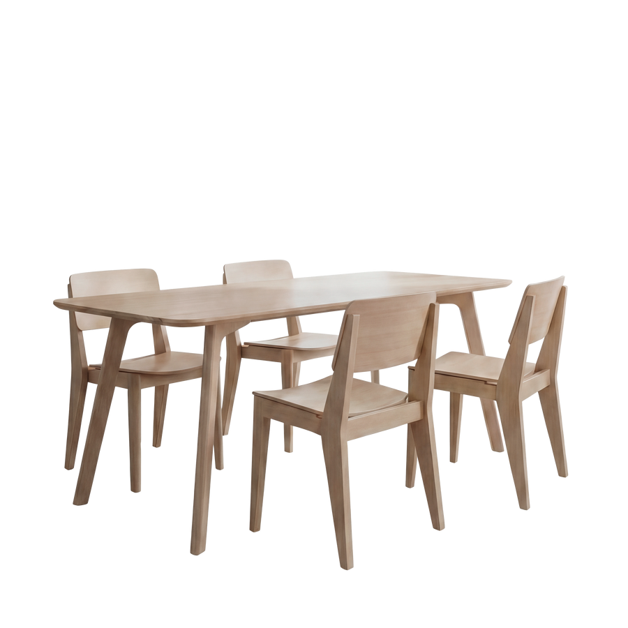 Set dining Elvo Cinas — masă dreptunghiulară din bambus și patru scaune Elvo semnate Says Who, într-un interior calm.