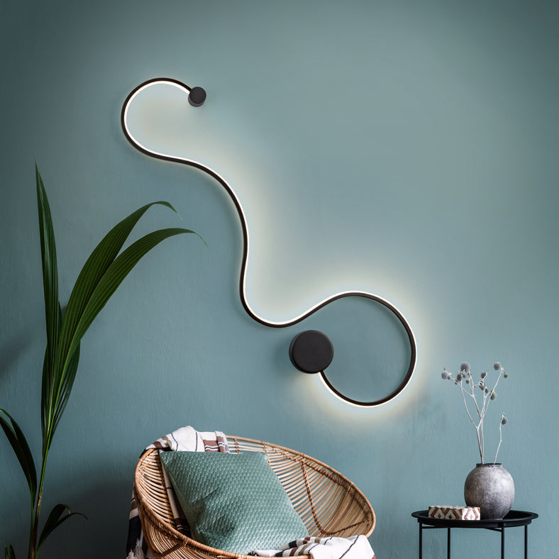The Decorators: Aplica perete Schuller Grafos Black