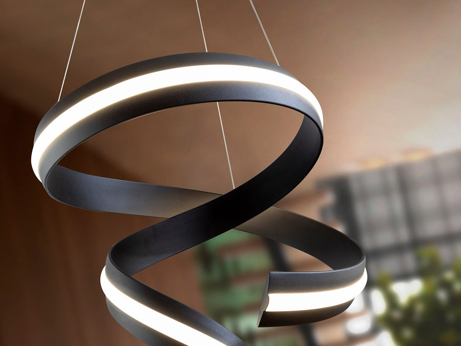 Lustră verticală Schuller Amara cu profil sculptural de 120 cm în finisaj negru mat sablat și difuzor din silicon opal — CCT cu telecomandă.
