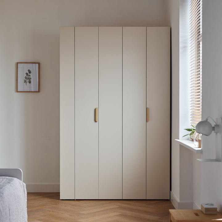Dulap cu 4 usi albe si carcasa stejar VOX Stor L 140 cm