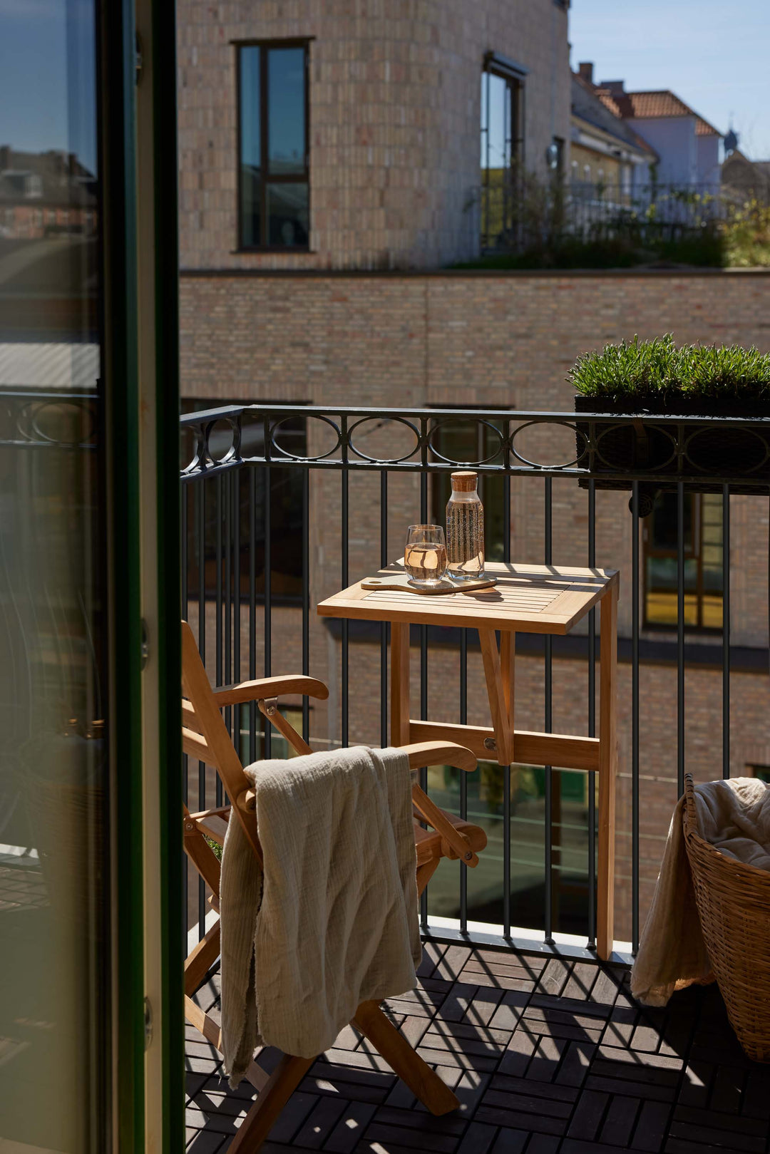 Masa balcon Cinas Urban tec masiv