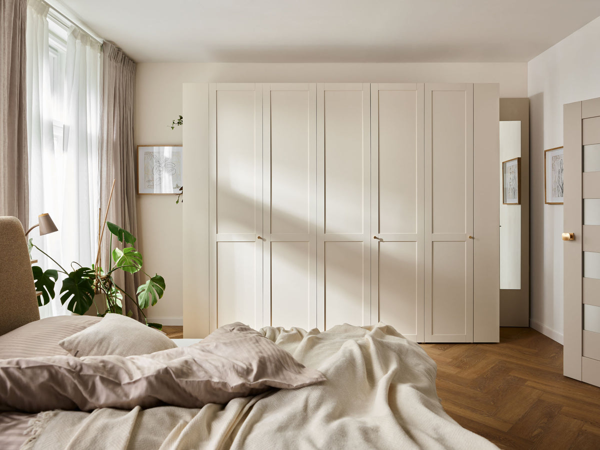 Dulap cu 4 uși VOX Stor 200x240 cm – ambientare