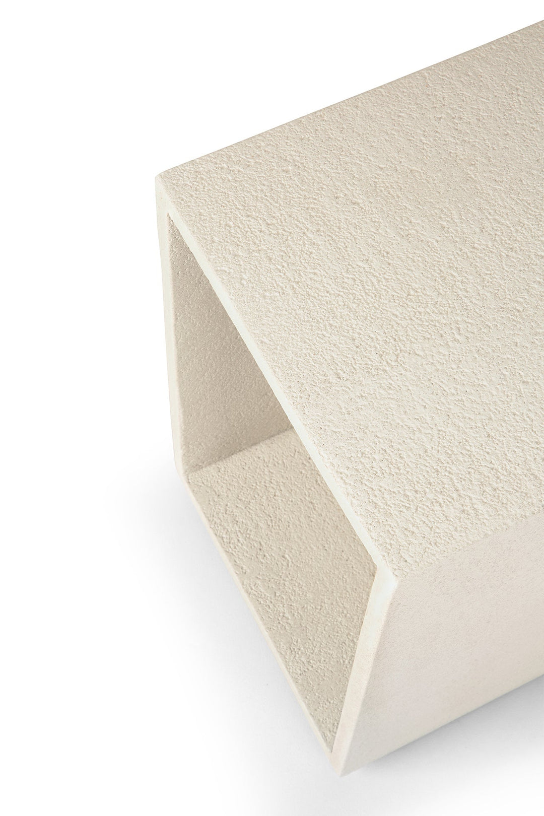 26416 Elements bedside table varnished microcement Off-White det01 cut web