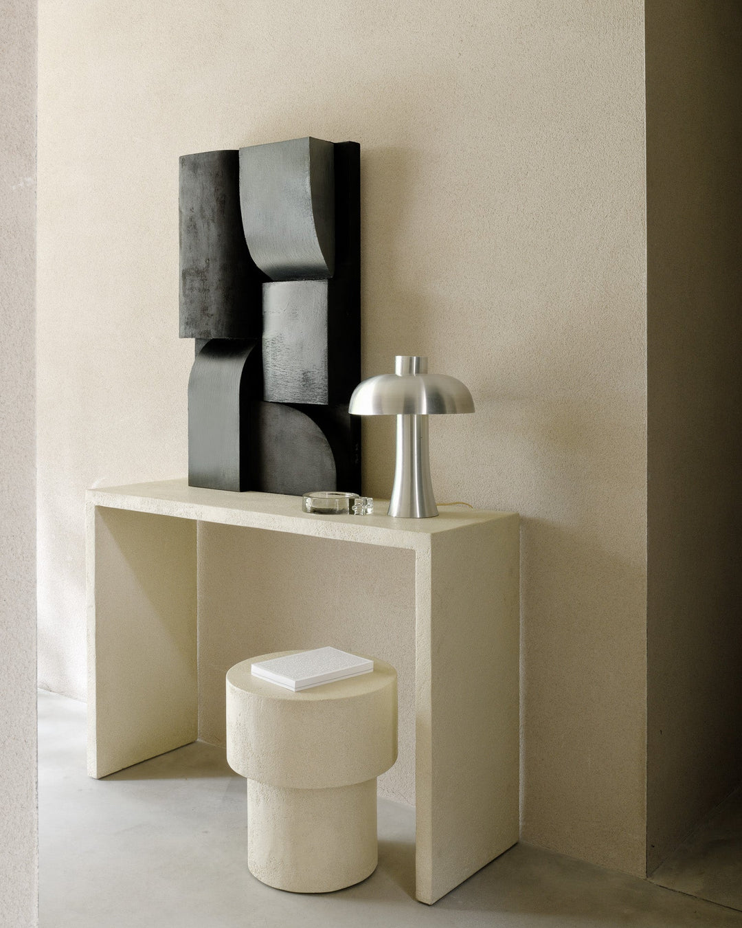 26420 Elements console microcement off white 26410 Elements side table microcement mushroom shape off white web