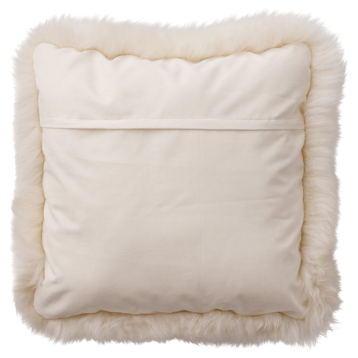 Pernă decorativă BoConcept Catskills din blană de oaie, albă — detaliu