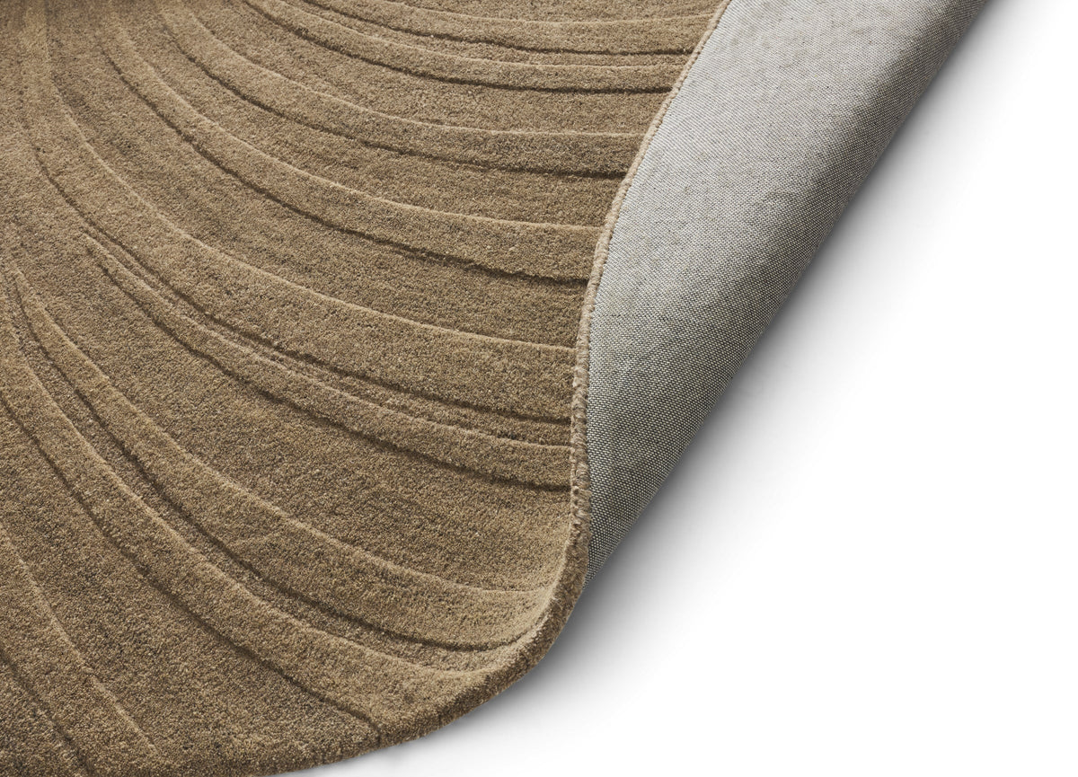 Covor rotund BoConcept Furrow Ø150 cm bej — detaliu