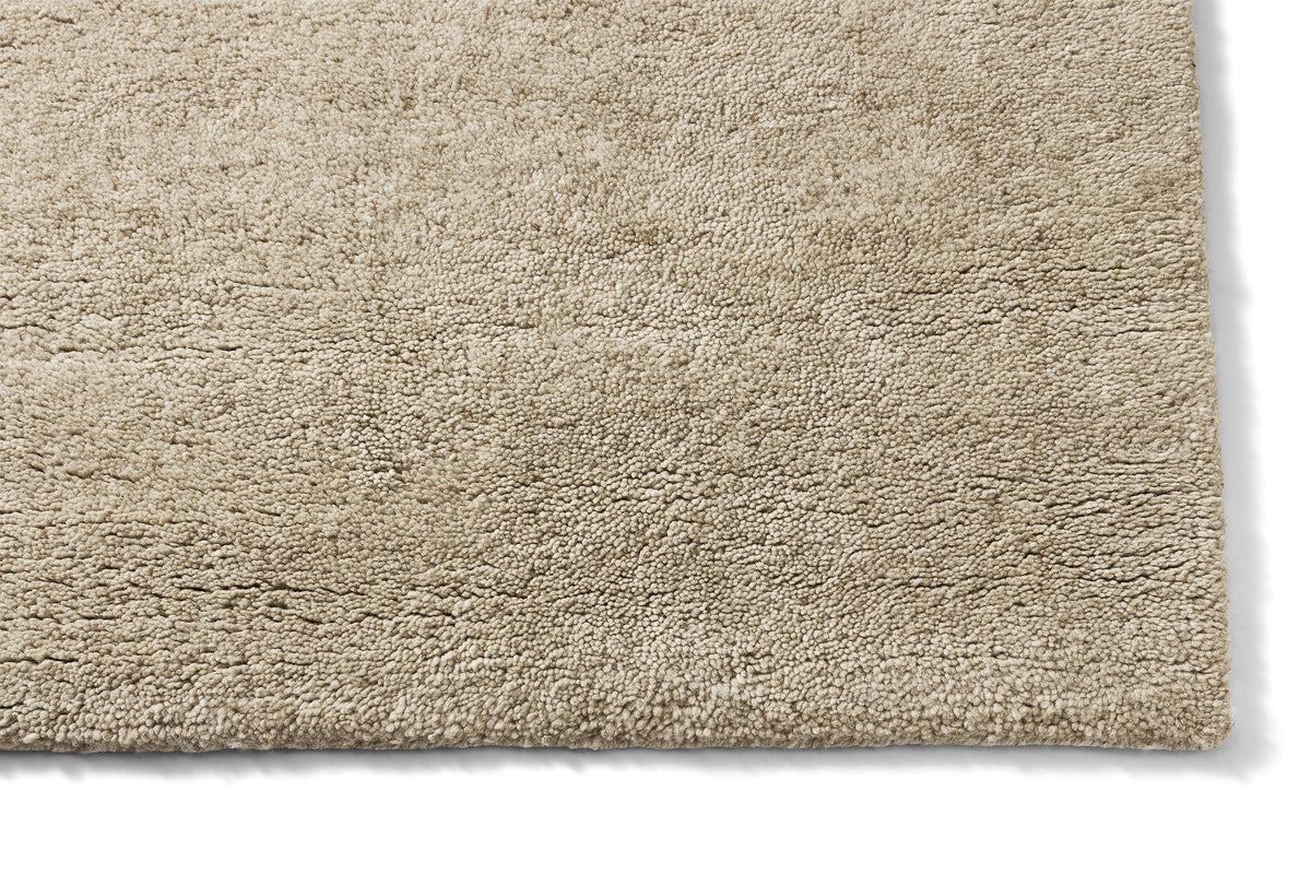 Covor BoConcept Raw Embrace din lână — detaliu