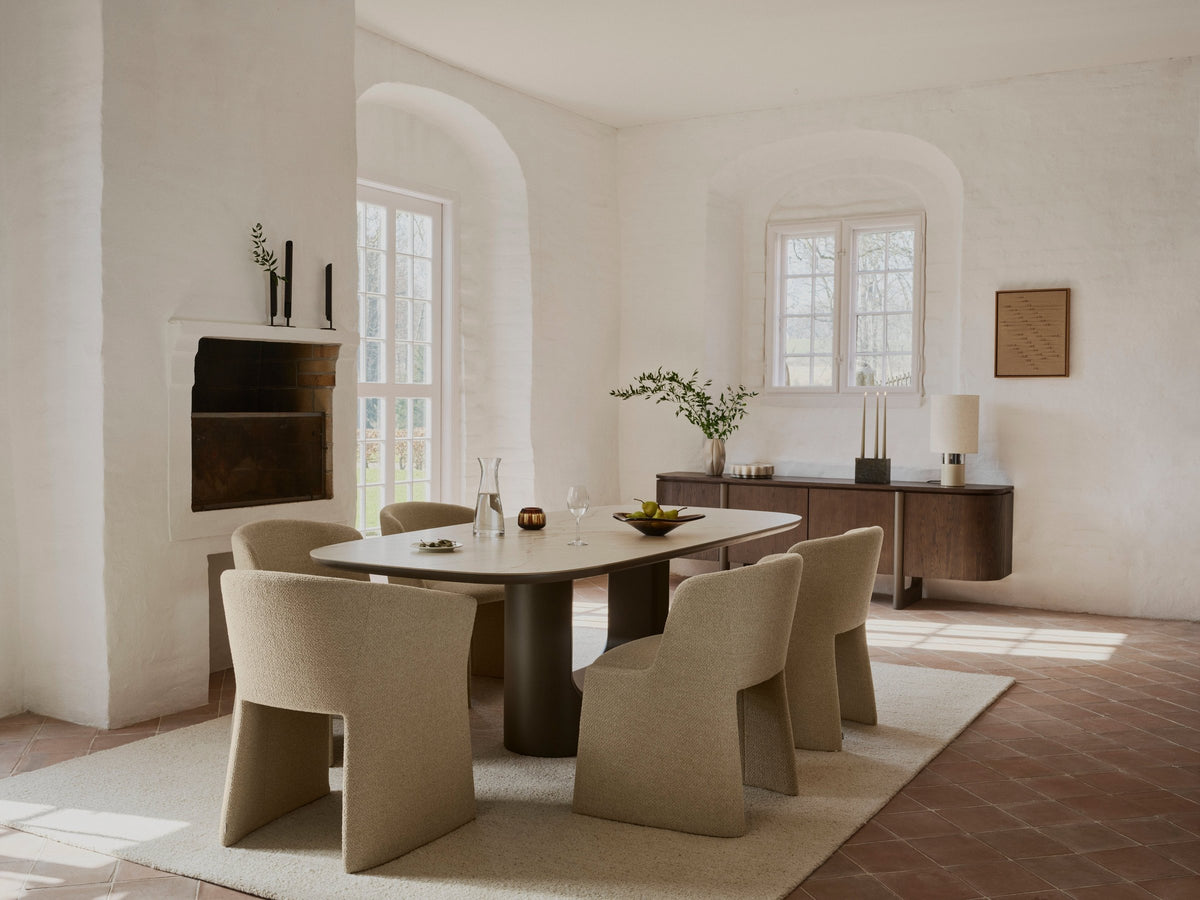 Vază BoConcept Flow din oțel inoxidabil negru — detaliu