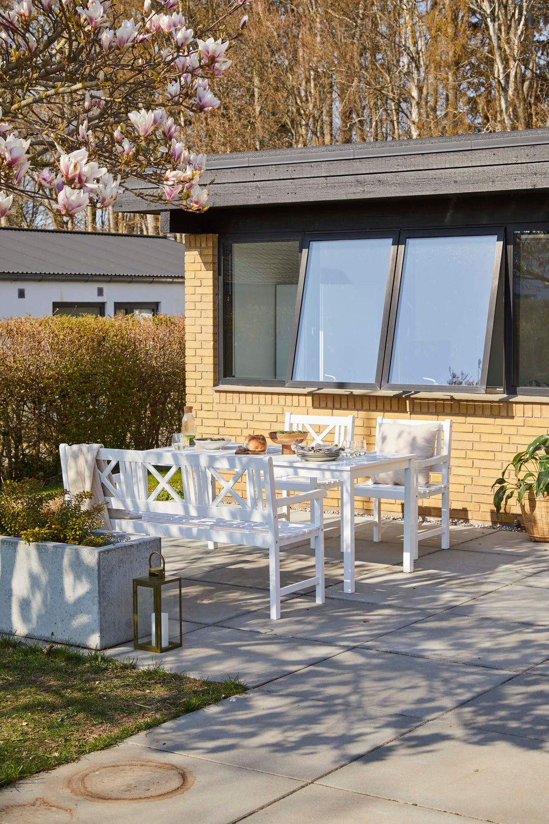 Scaun gradina Cinas Rosenborg mahon alb