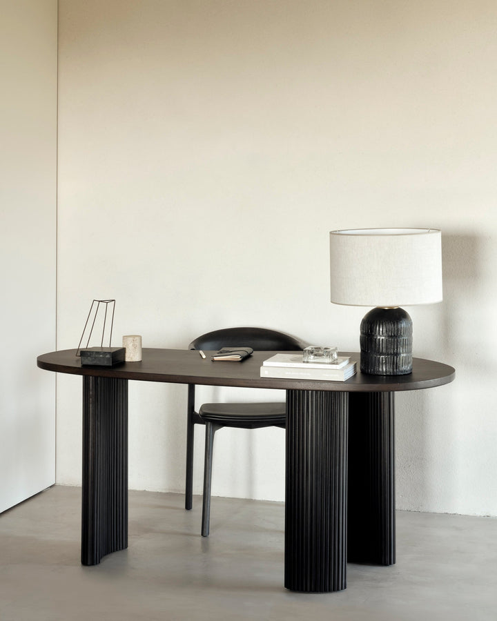 35011_Boomerang_desk_51551_Bok_dining_chair_02_WEB.jpg