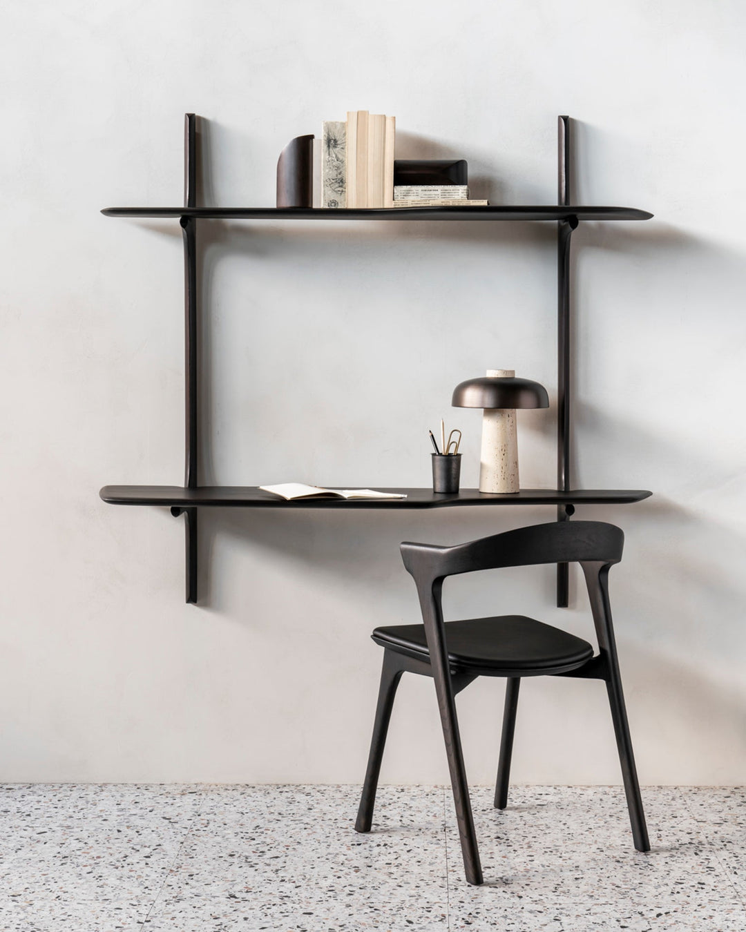 35062_PI_wall_mounted_desk_-_varnished_mahogany_-_dark_brown_51492_Bok_dining_chair_oak_black_29780_PI_book_ends_WEB.jpg