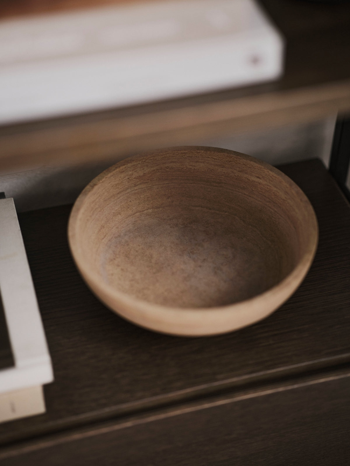 Bol decorativ BoConcept Dune din gresie — detaliu