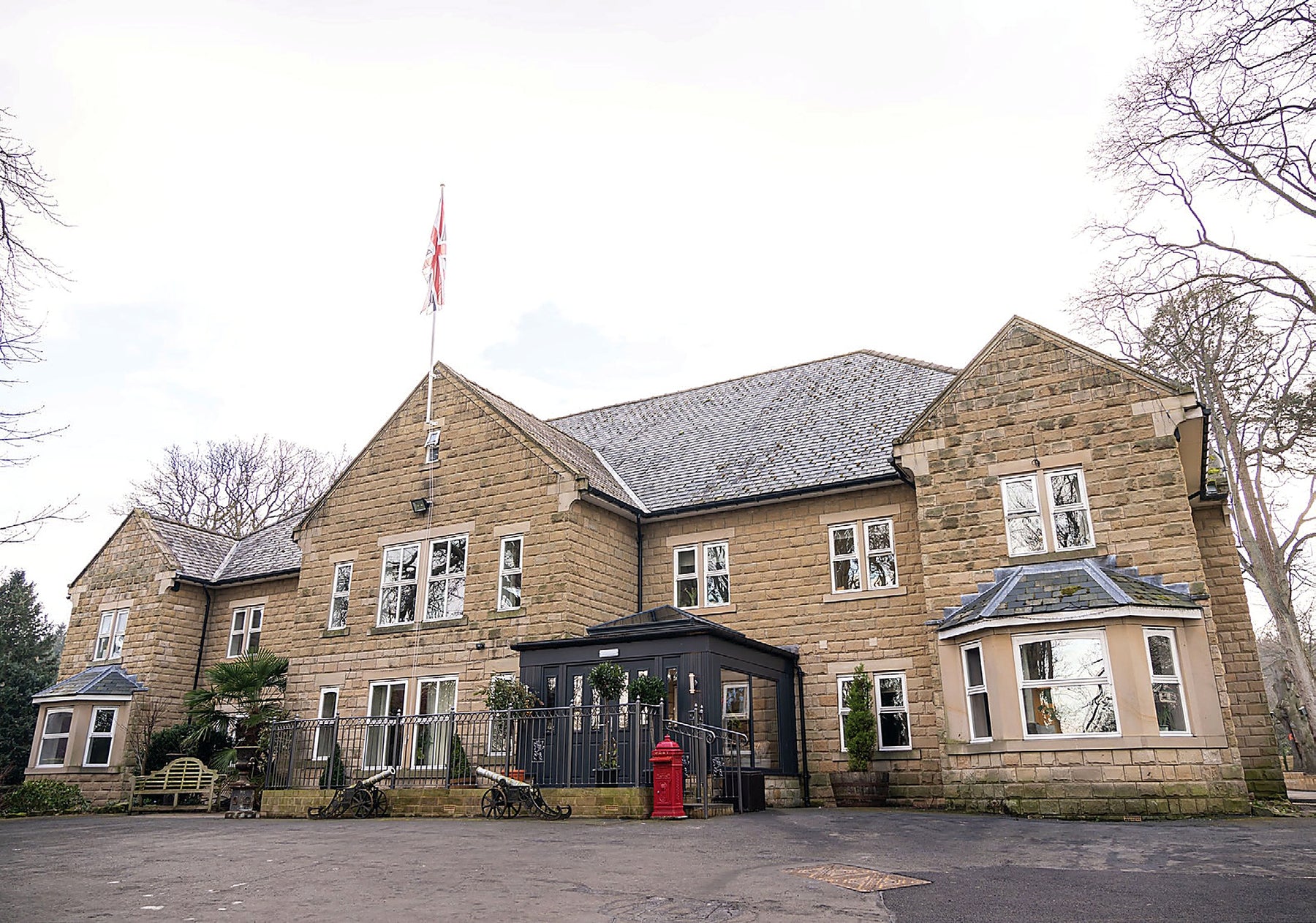 Wenworth Grange Residential Hotel