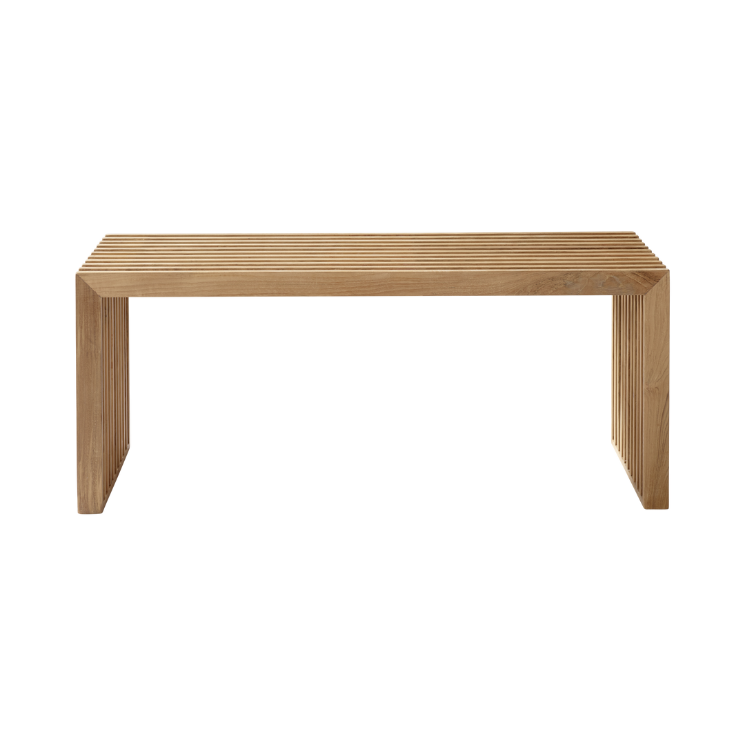 Banchetă Rib Cinas — banchetă din lemn de tec cu structură de coaste, într-un hol modern.