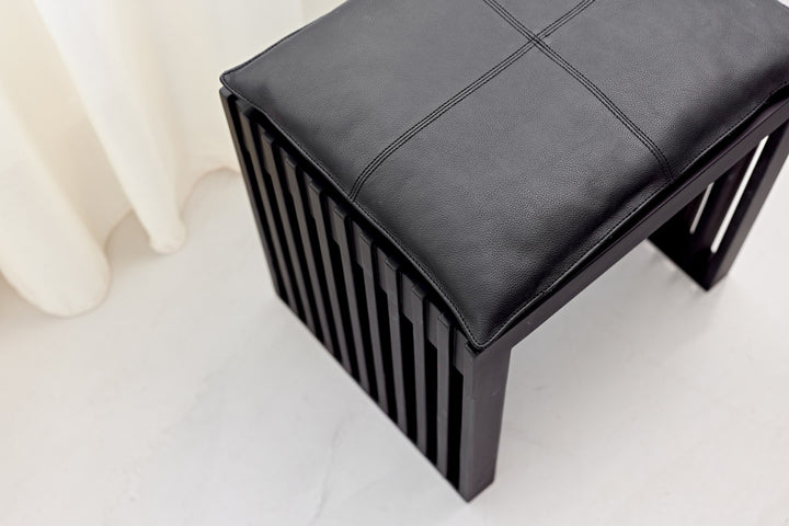 Taburet Cinas Rib mahon negru interior