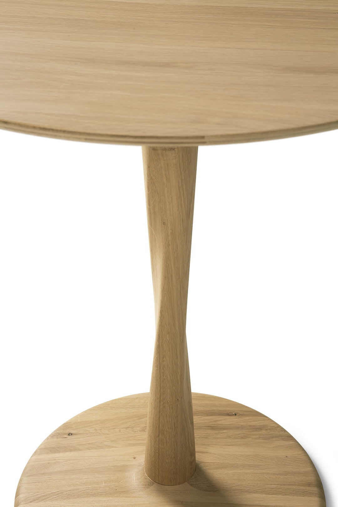 Masa dining Ethnicraft Torsion