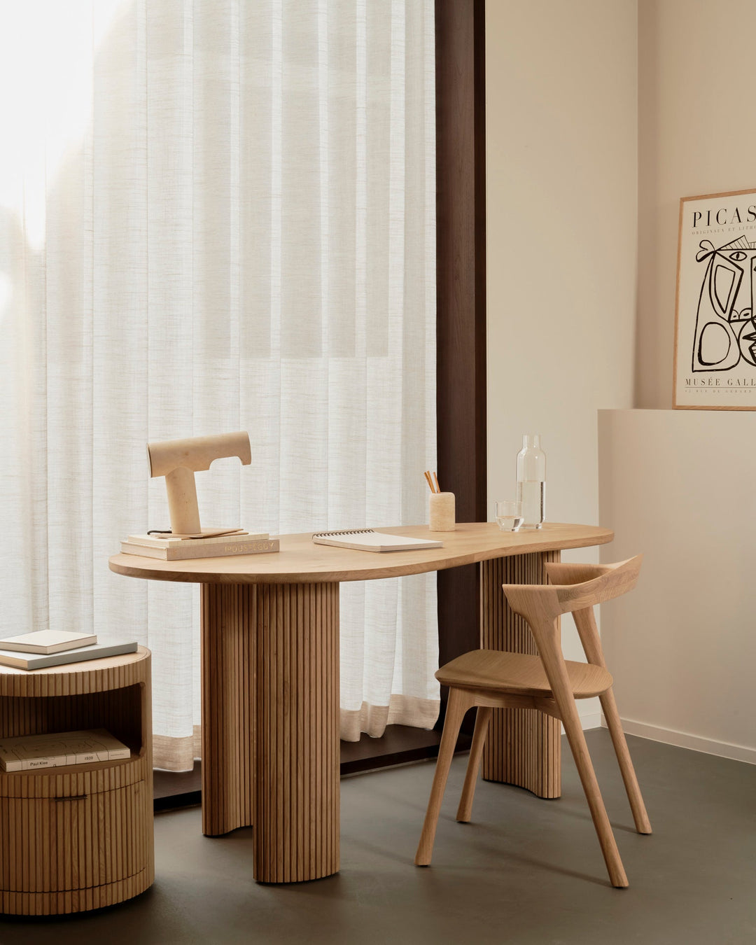 50793_Boomerang_drawer_unit_oak_50794_Boomerang_desk_oak_50073_Bok_dining_chair_oak_WEB.jpg