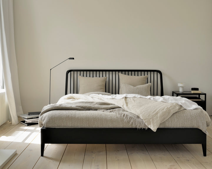 Pat Ethnicraft Spindle stejar negru 180x200