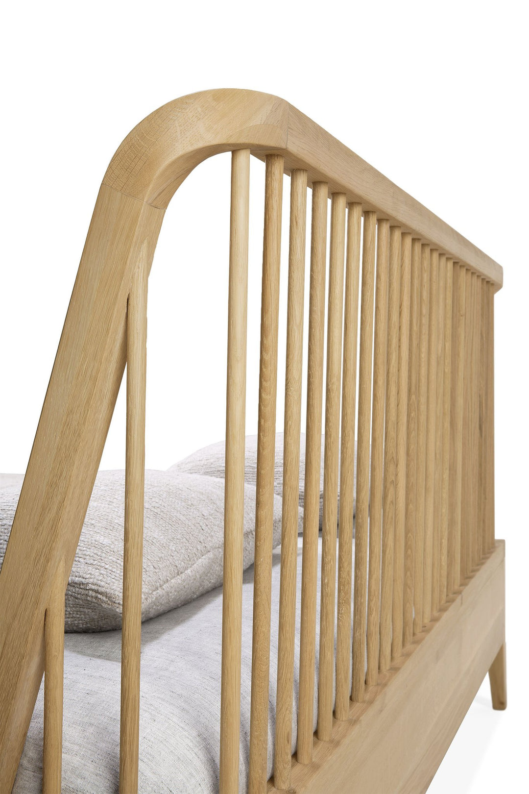 Pat Ethnicraft Spindle stejar 180x200