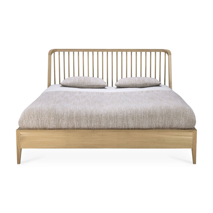 Pat Spindle Ethnicraft din stejar masiv cu spițe în tăblie, pentru saltea 180x200 — dormitor