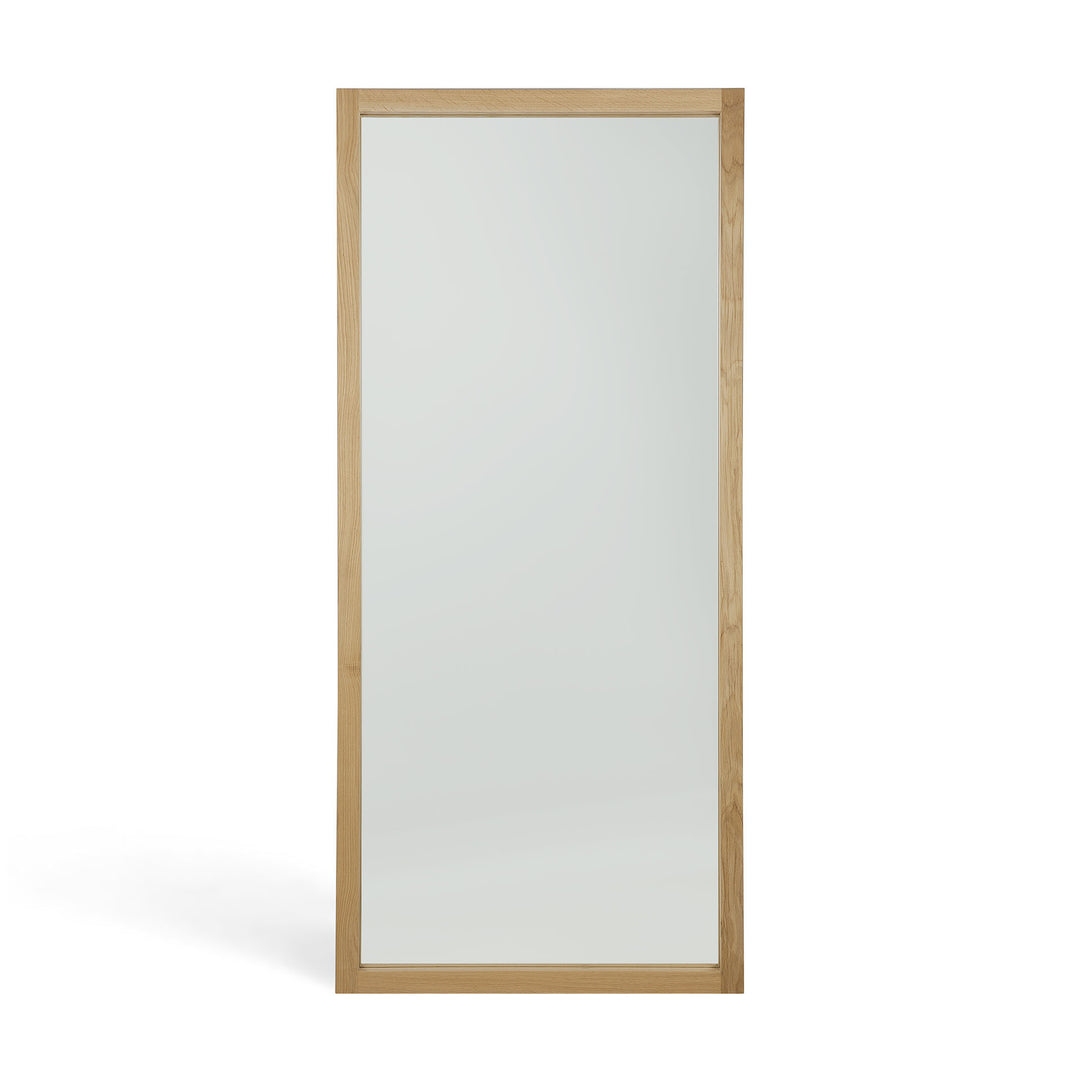 Oglindă Light Frame Ethnicraft 200 cm cu ramă din stejar masiv natural — vedere frontală