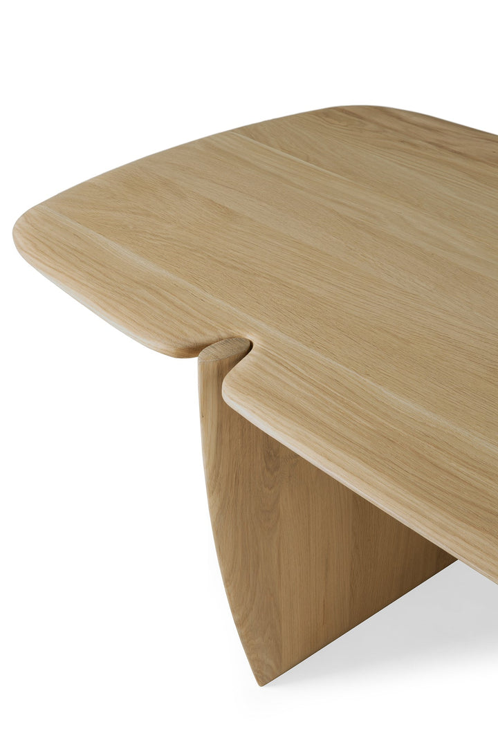 51332 PI coffee table varnished oak det02 cut WEB
