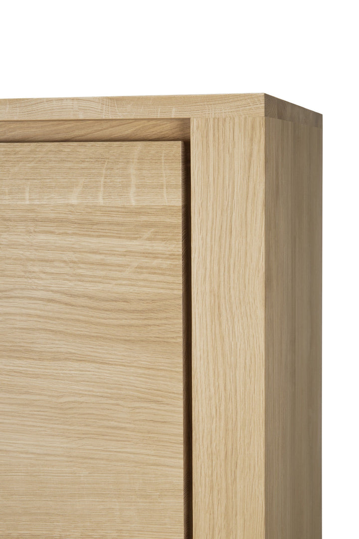 Dulap Ethnicraft Shadow cupboard