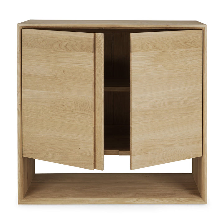 51436 Nordic sideboard front02 cut WEB