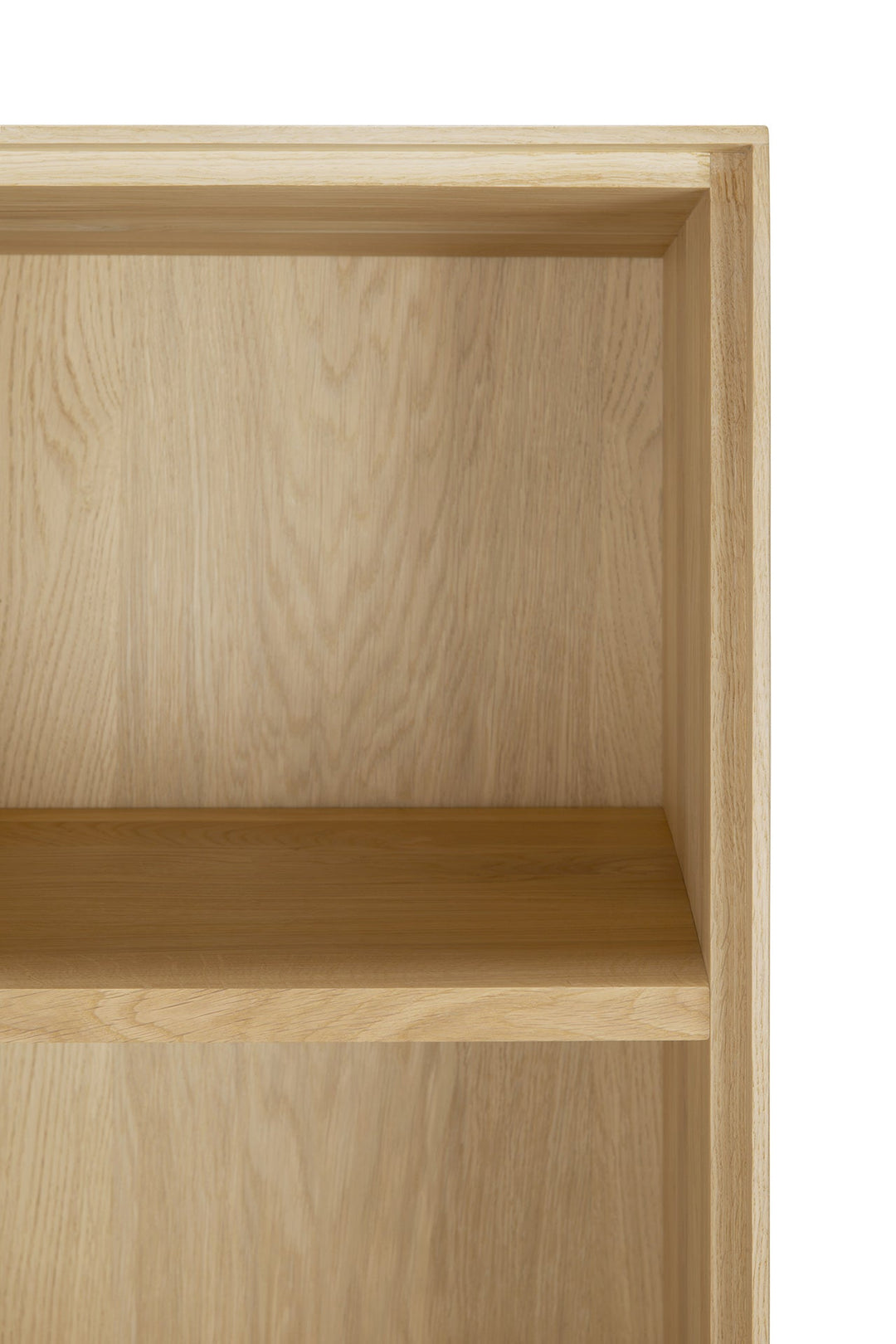 51469 Whitebird cupboard det01 cut WEB