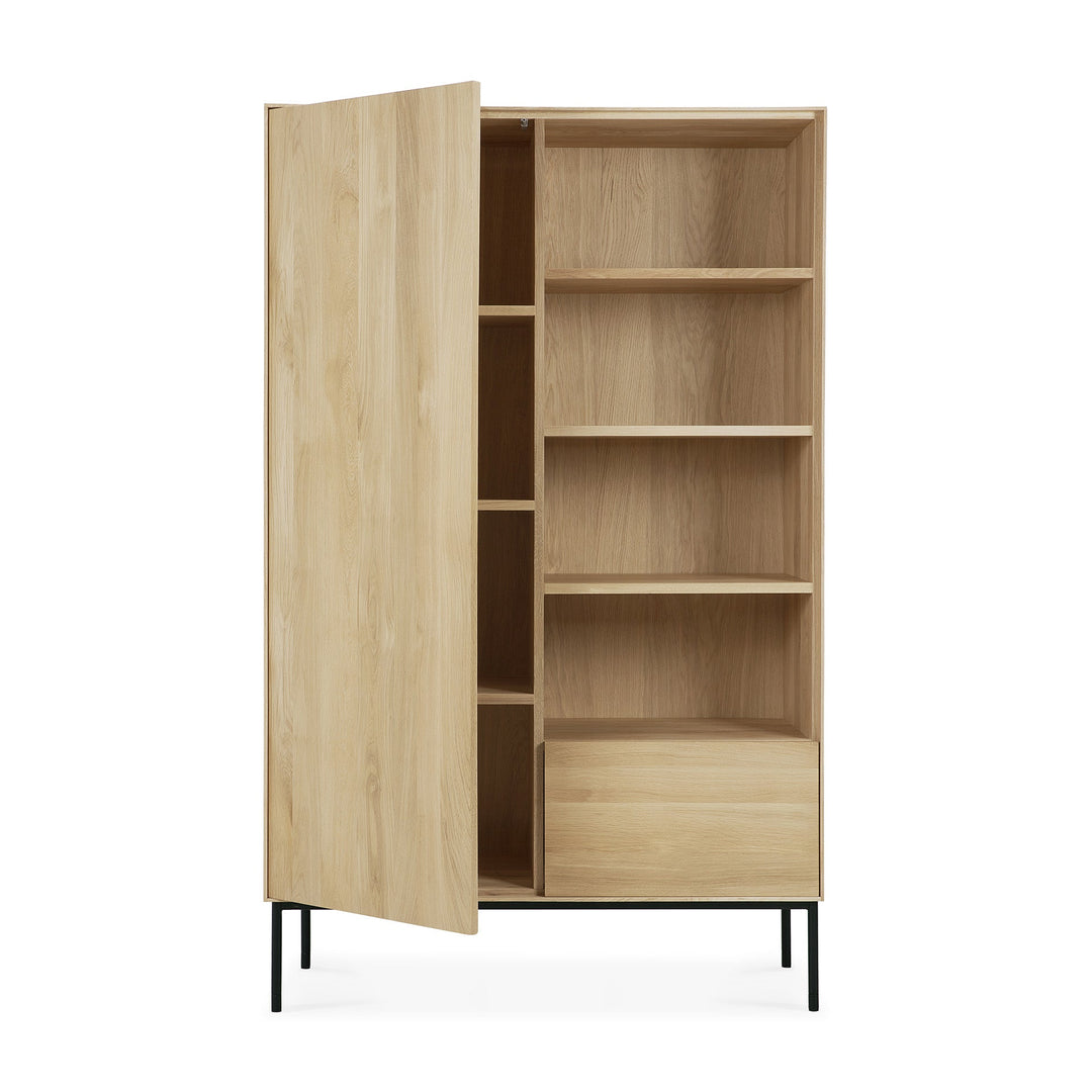 51469 Whitebird cupboard front02 cut WEB