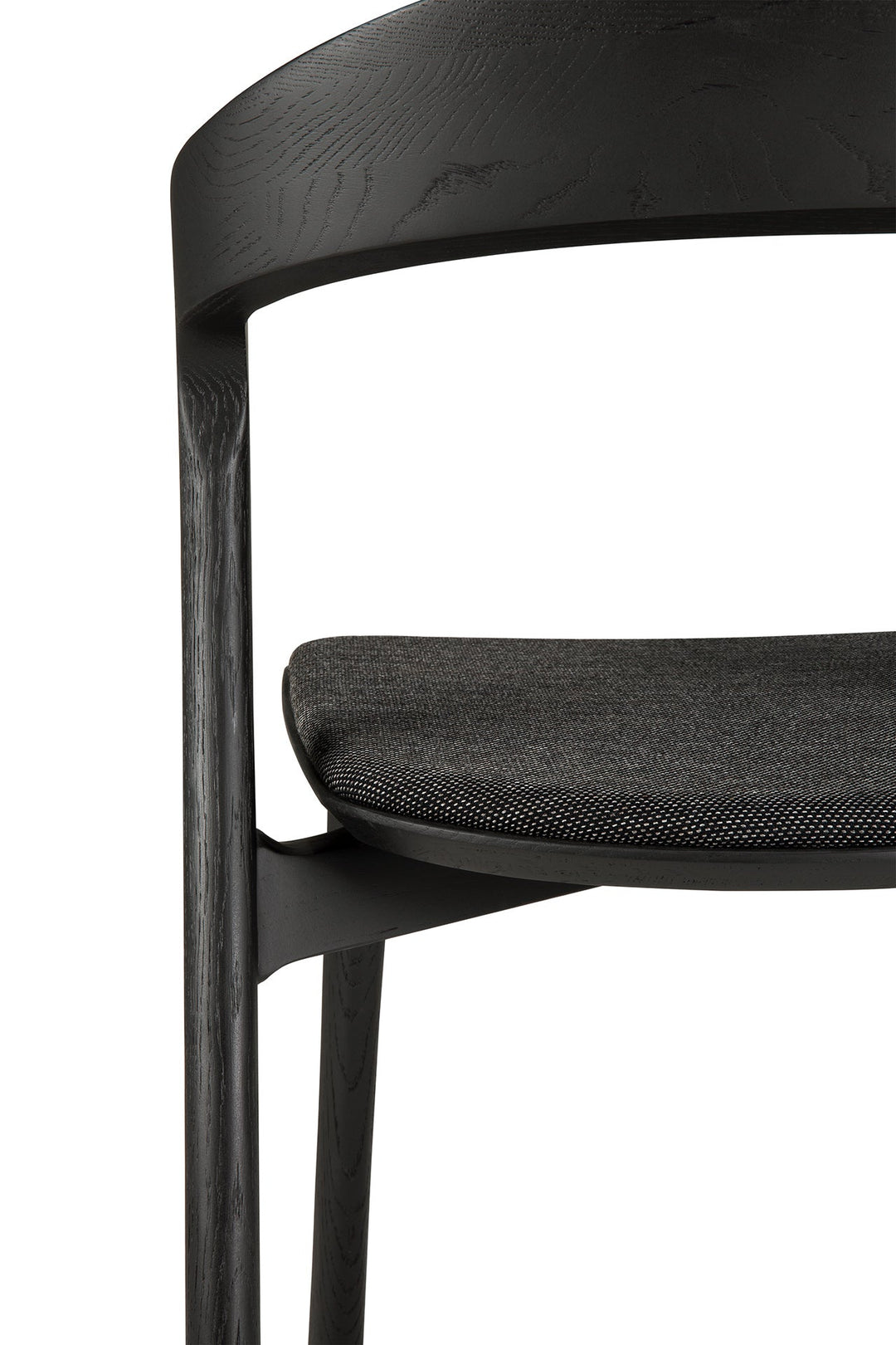 51485_Bok_dining_chair_-_varnished_oak_-_black_-_Soft_Black_fabric_det03_cut_web.jpg