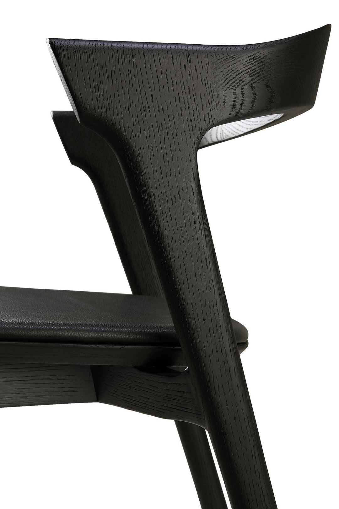 51492_Oak_Bok_black_dining_chair_black_leather_det_cut_web.jpg