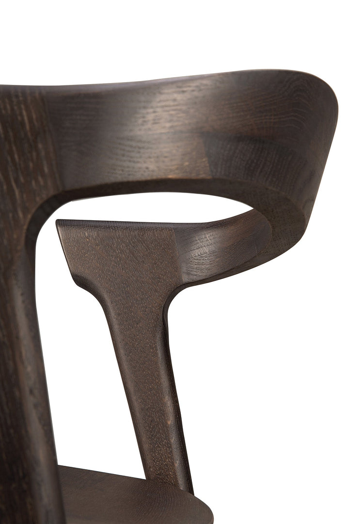 51550_Oak_Bok_brown_dining_chair_varnished_det02_cut_WEB.jpg