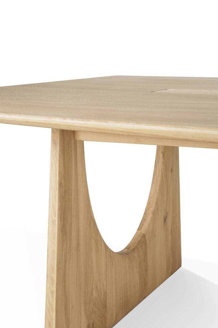 Produs Ethnicraft Geometric meeting table