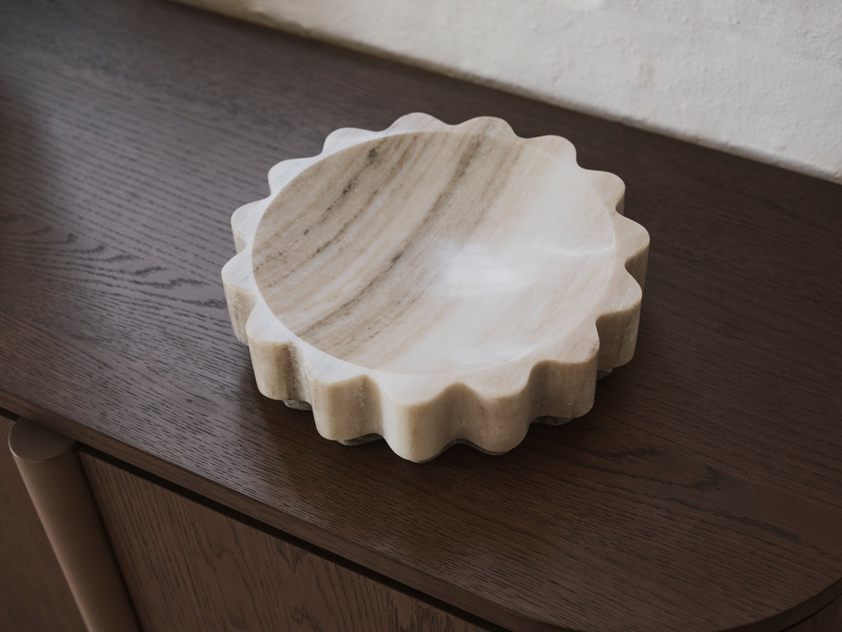 Bol decorativ BoConcept Stella din marmură — detaliu
