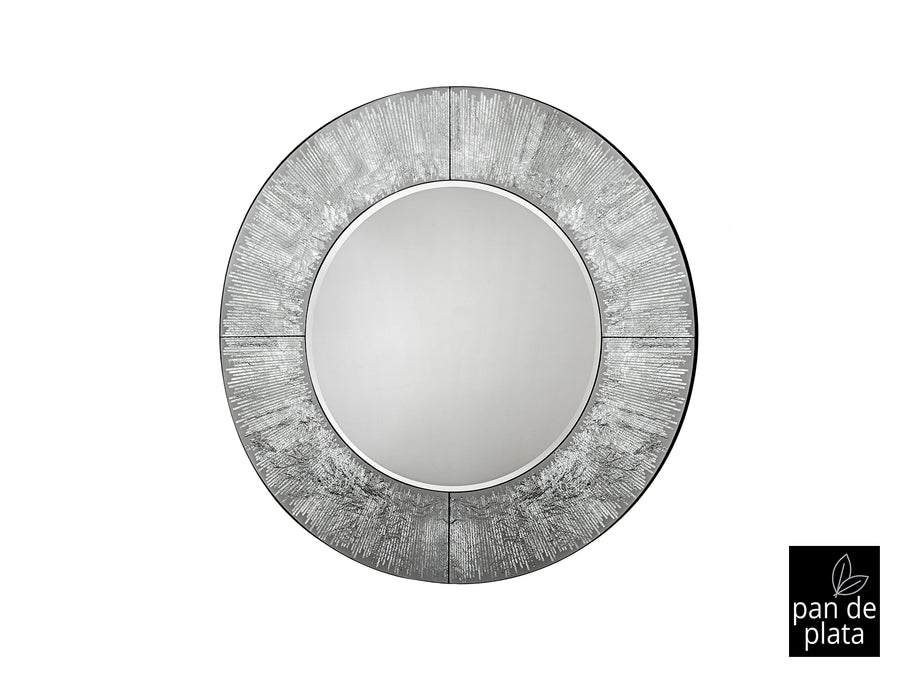 Oglindă rotundă Schuller Aurora Ø100 cm cu cerc central de oglindă șlefuită și ramă cu pattern grafic în foiță de argint.