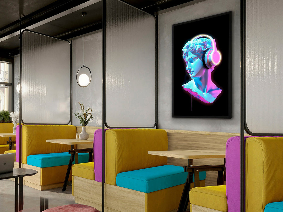 Tablou luminos Schuller Busto cu print canvas color al unui bust clasic cu căști audio și bandă LED decorativă — 80×120 cm.