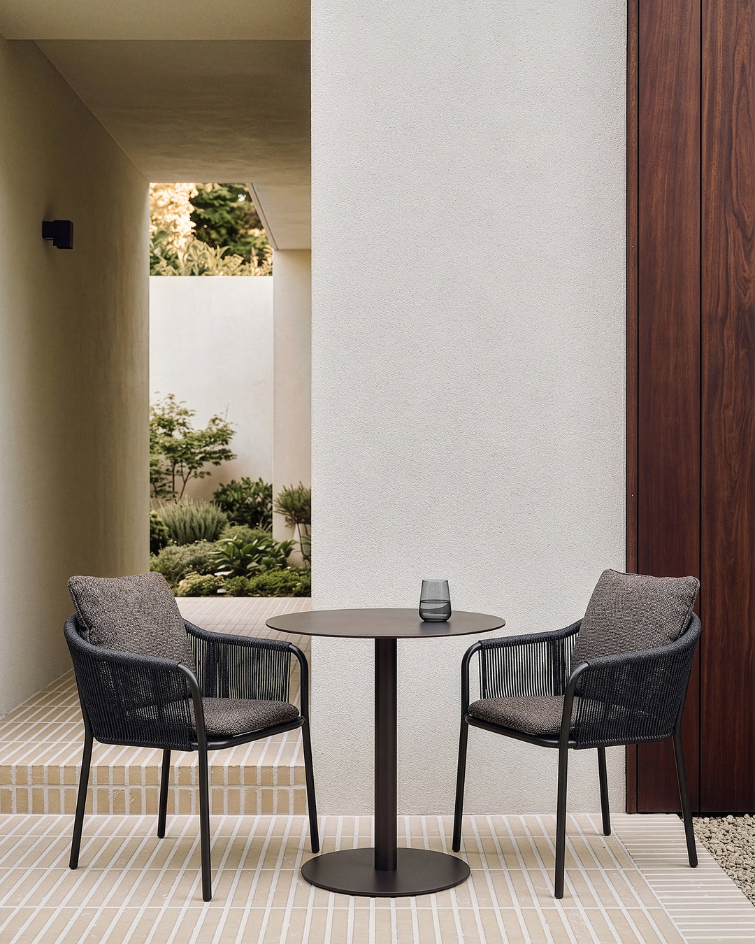 Masă Blend outdoor — metal Dark Bronze