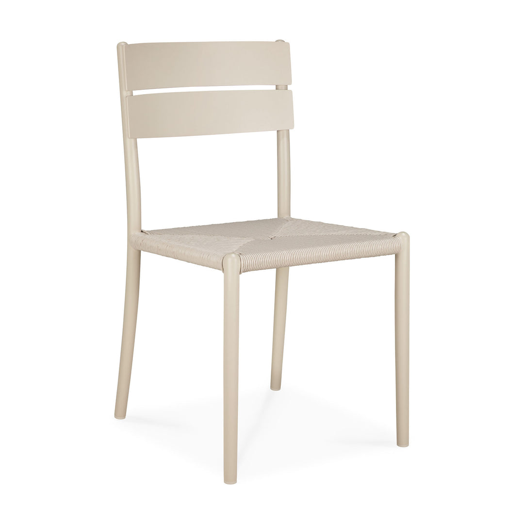 Scaun outdoor Elin Ethnicraft fără braț în nuanța Sand, cadru aluminiu pulverizat cu împletitură cord PE