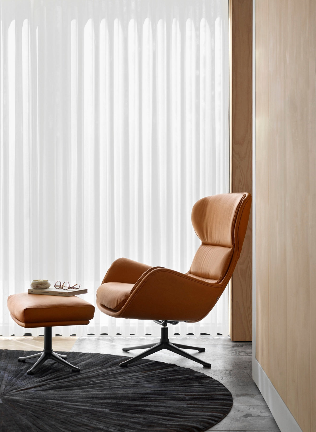 Taburet BoConcept Reno, nisip Ravello — detaliu