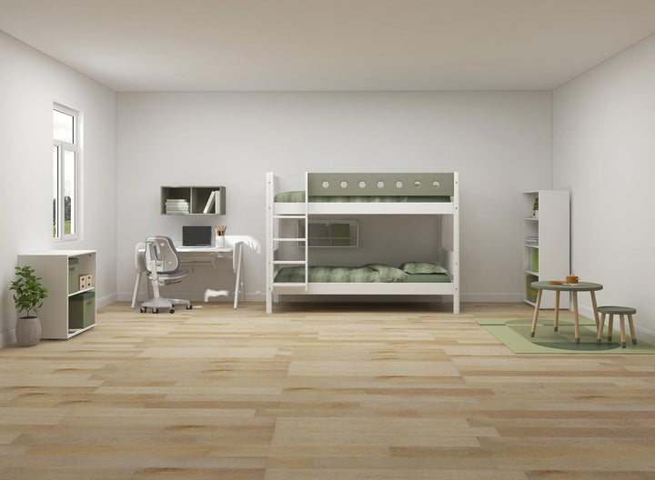 The Decorators: Paturi suprapuse inaltime 154 cm cu scara dreapta Flexa White 90x200 cm
