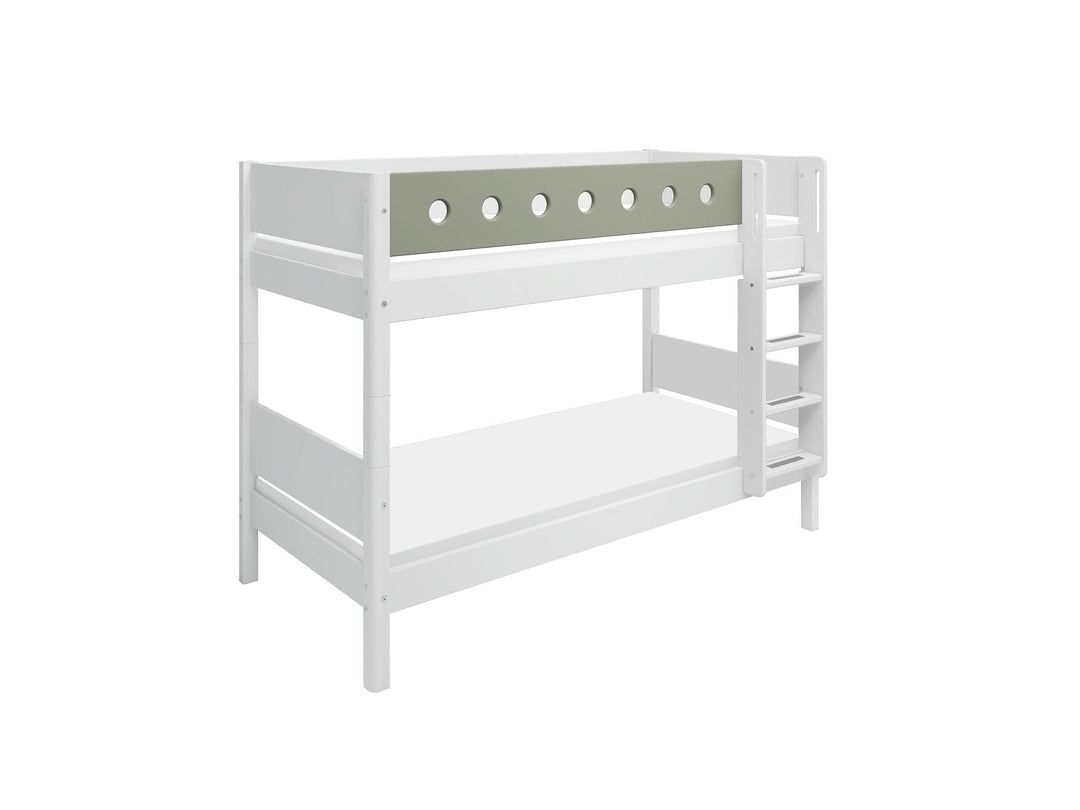 The Decorators: Paturi suprapuse inaltime 154 cm cu scara dreapta Flexa White 90x200 cm