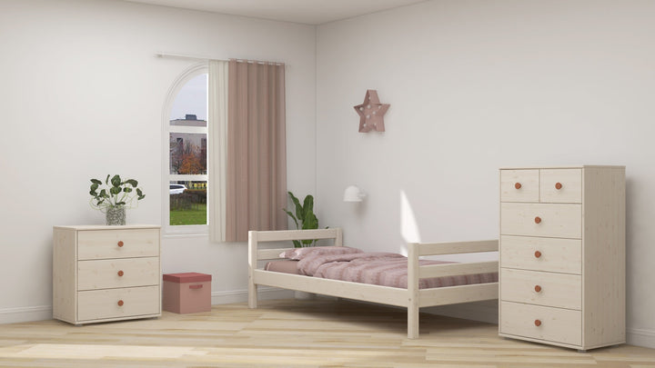 Comoda cu 3 sertare Flexa Classic Rose Knob Flexa