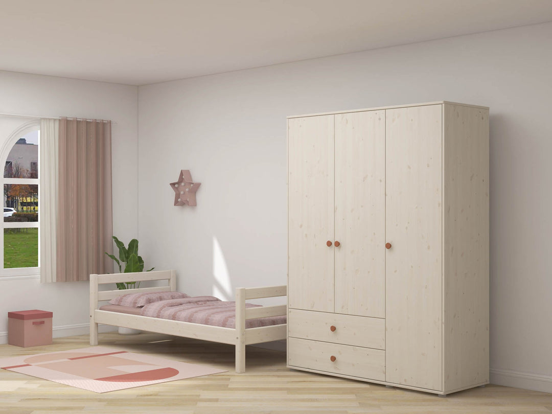 The Decorators: Dulap cu 3 usi si 2 sertare Flexa Classic