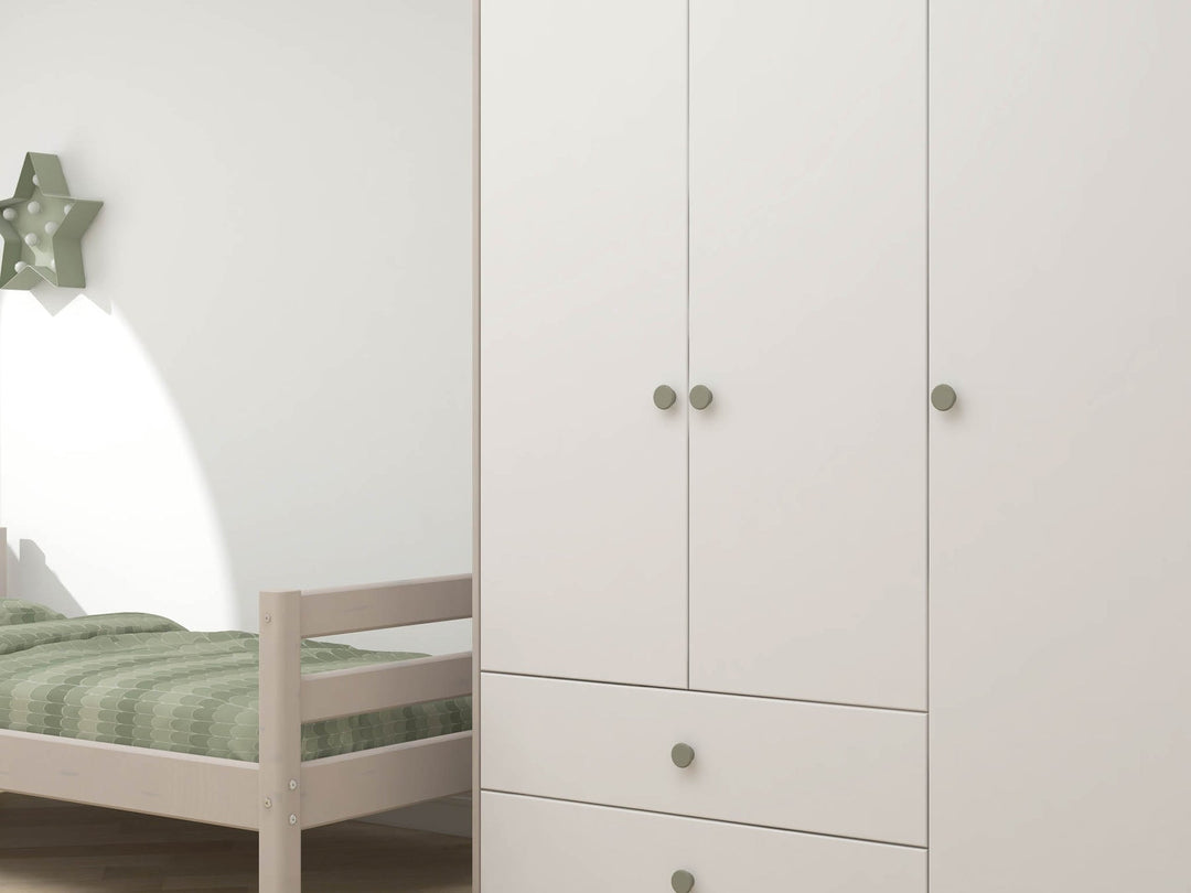 The Decorators: Dulap cu 3 usi si 2 sertare Flexa Classic