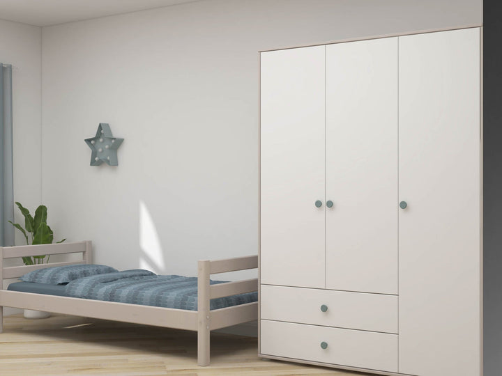 The Decorators: Dulap cu 3 usi si 2 sertare Flexa Classic